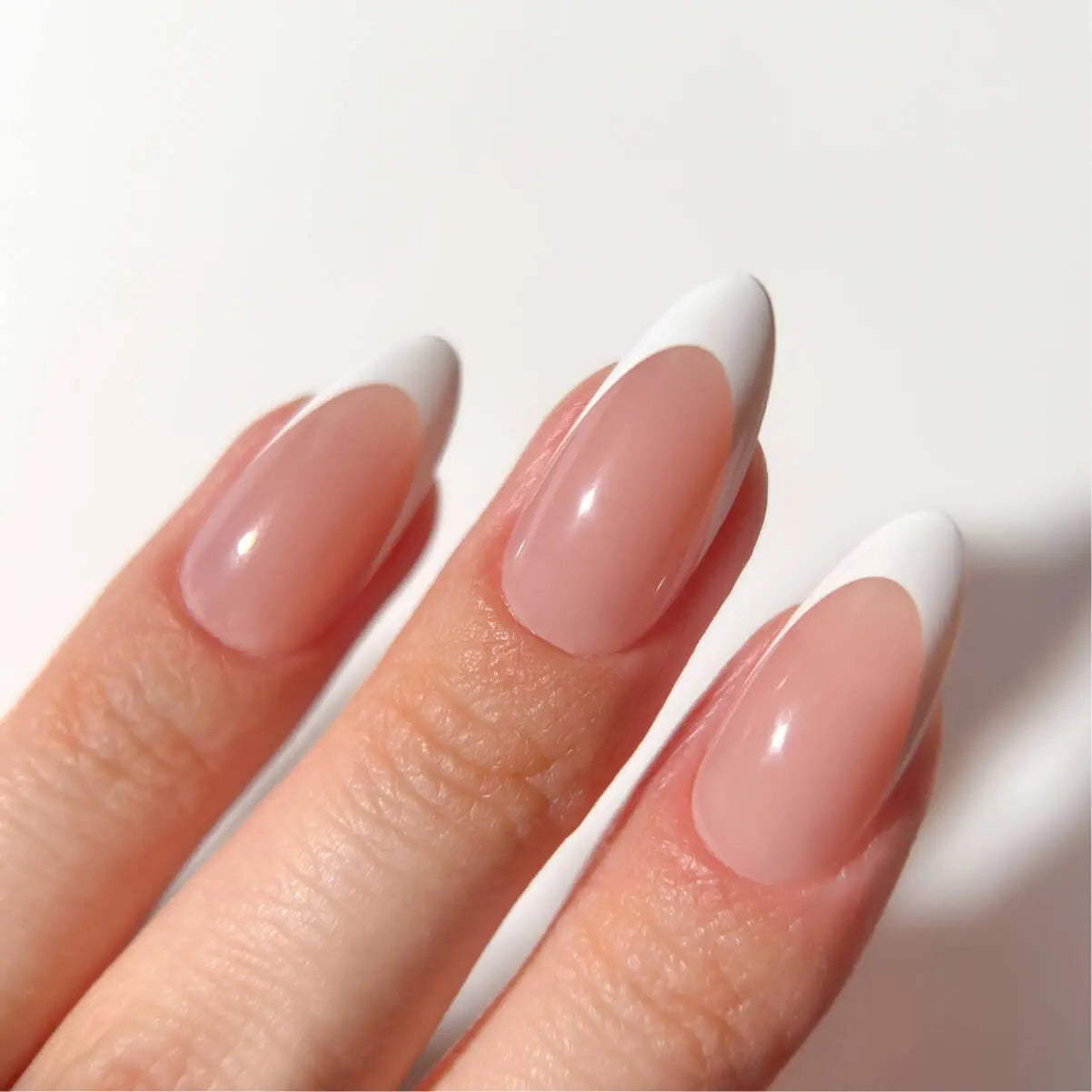 Frenchie Press On (Almond) Nailboo®