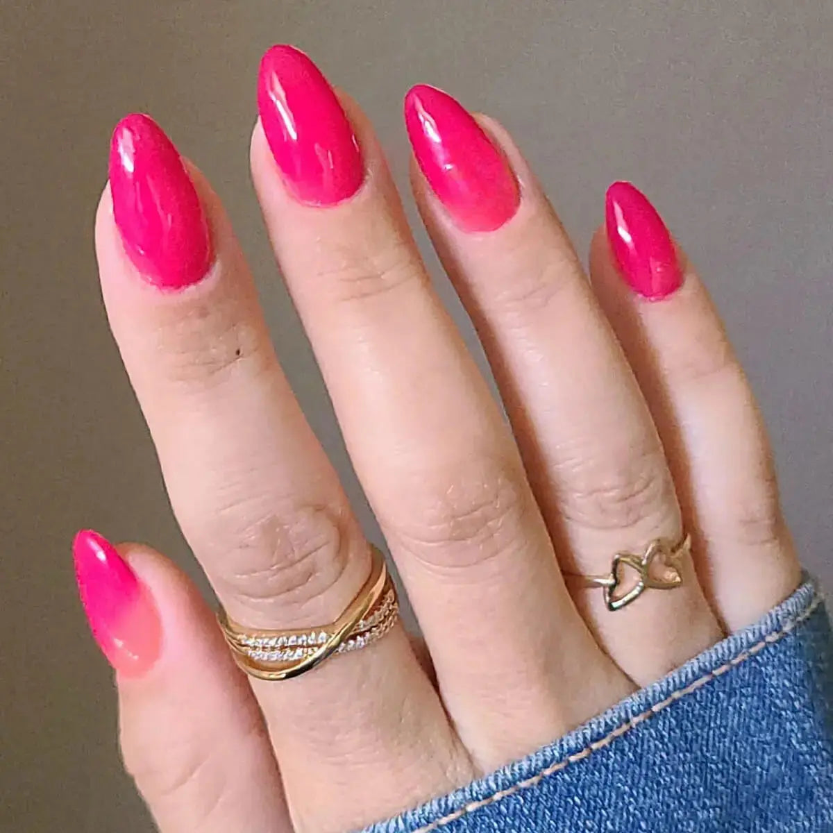 Center Stage (thermal) Nailboo®