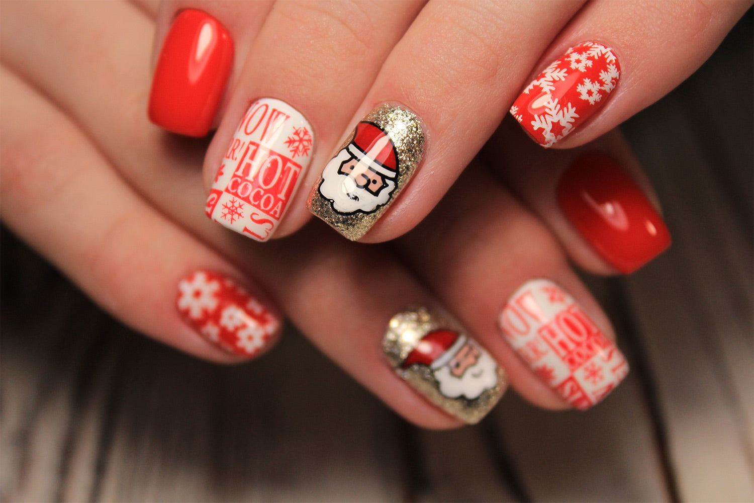 The best Christmas nail art ideas | HELLO!